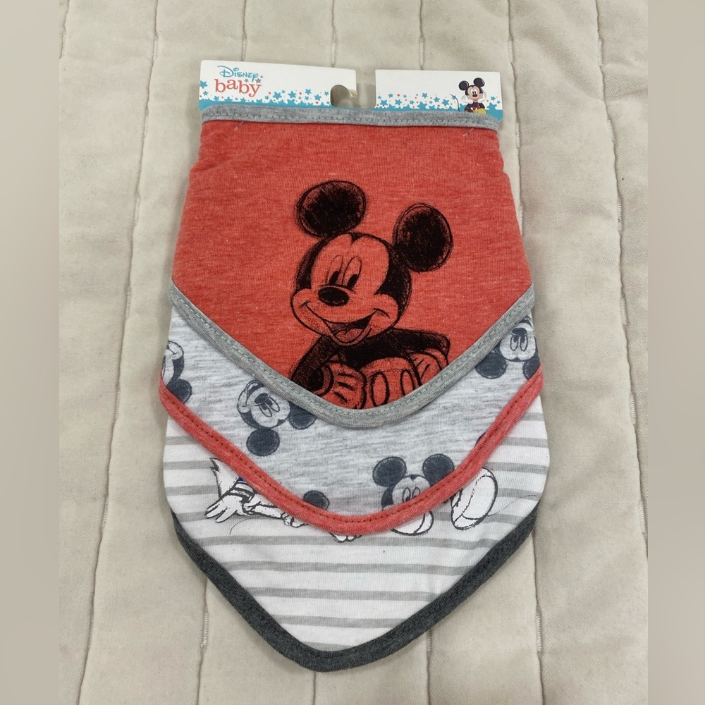 Disney Baby 3 Pack Mickey & Friends Bibs